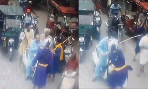 பரபரப்பான சாலையில் பஞ்சாப் சிவசேனா தலைவர் மீது வாளால் தாக்குதல் - அதிர்ச்சி சம்பவம்