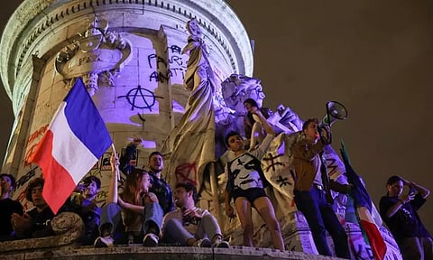 பிரான்சில் இடதுசாரி கூட்டணி அதிக இடங்களை கைப்பற்றும் - தேர்தலுக்கு பிந்தைய கருத்துக்கணிப்பில் தகவல்