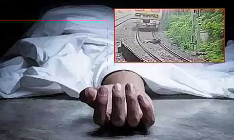 மராட்டியம்; பேசியபடியே நடந்து சென்று, திடீரென ரெயில் தண்டவாளத்தில்... தந்தை, மகனின் அதிர்ச்சி செயல்