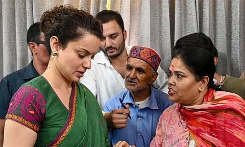 தொகுதி மக்கள் என்னை சந்திக்க வேண்டும் என்றால் ஆதார் கட்டாயம் - கங்கனா ரணாவத்