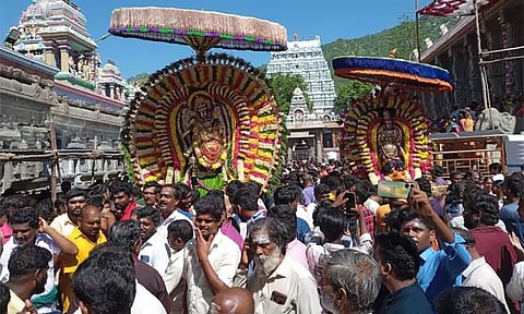 திருவண்ணாமலை அருணாசலேஸ்வரர் கோவிலில் ஆனி திருமஞ்சன விழா: திரளான பக்தர்கள் சாமி தரிசனம்