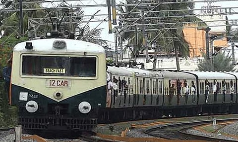 சென்னையில் நாளை மின்சார ரெயில் சேவை ரத்து