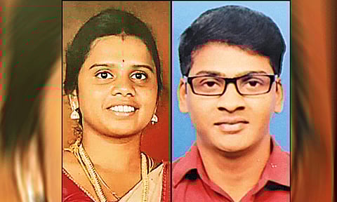 காதல் மனைவி இறந்த வேதனை: குளுக்கோசில் விஷ ஊசி... அரசு டாக்டர் எடுத்த விபரீத முடிவு