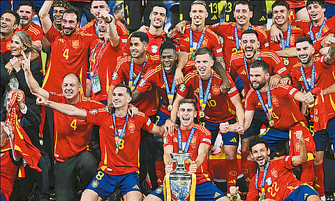 ஐரோப்பிய கால்பந்து சாம்பியன்ஷிப்: ஸ்பெயின் வரலாற்று சாதனை