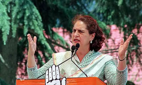 பிரதமர் மோடிக்கு பிரியங்கா வேண்டுகோள்