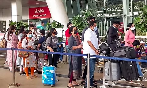 விண்டோஸ் பாதிப்பு எதிரொலி... சென்னையில் விமான சேவைகள் பாதிப்பு