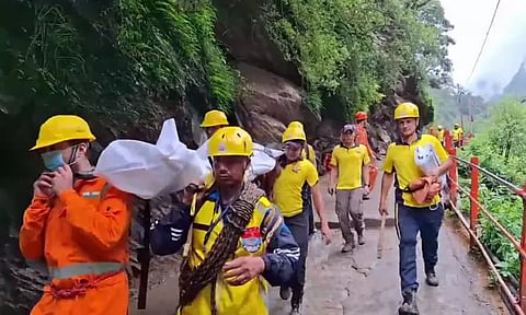 உத்தரகாண்ட்: நிலச்சரிவில் சிக்கி 3 பக்தர்கள் பலி