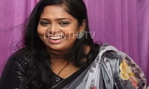 மதுரை பள்ளி மாணவன் கடத்தல் வழக்கில் புதிய திருப்பம்: ஐ.ஏ.எஸ் அதிகாரியின் மனைவி தற்கொலை