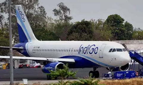 அபுதாபியில் இருந்து டெல்லி வந்த விமானத்தில் தொழில்நுட்ப கோளாறு: மஸ்கட்டில் அவசரமாக தரையிறக்கம்