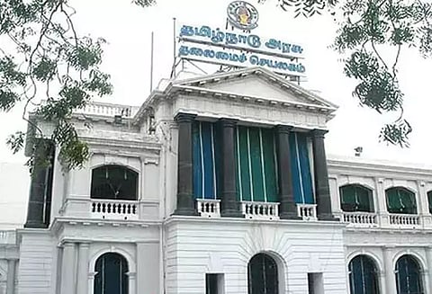 தமிழகத்தில் பல்வேறு ஐ.ஏ.எஸ் அதிகாரிகள் பணியிட மாற்றம்