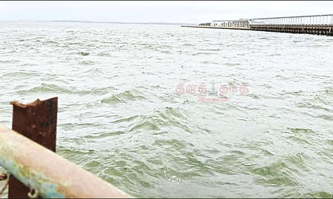 கர்நாடக அணைகளில் இருந்து தமிழகத்துக்கு தண்ணீர் திறப்பு மேலும் அதிகரிப்பு - காவிரி கரையோர மக்களுக்கு எச்சரிக்கை