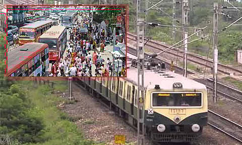 மின்சார ரெயில்கள் ரத்து... பயணிகள் கடும் அவதி