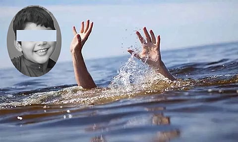 நீச்சல் குளத்தில் மூழ்கி சிறுவன் பலி... தாய் கண் முன்னே நடந்த துயரம்