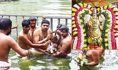 திருவண்ணாமலை சிவகங்கை தீர்த்தகுளத்தில் அம்மனுக்கு தீர்த்தவாரி