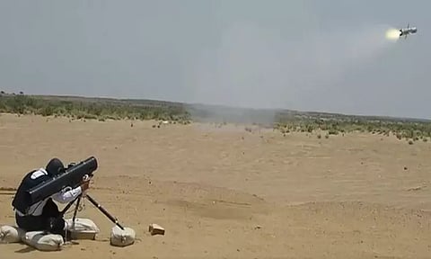 பீரங்கி எதிர்ப்பு ஏவுகணையை வெற்றிகரமாக சோதனை செய்த டி.ஆர்.டி.ஓ.