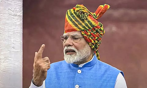 சுதந்திர தின உரையில் எதிர்க்கட்சிகளை மறைமுகமாக விமர்சித்த பிரதமர் மோடி