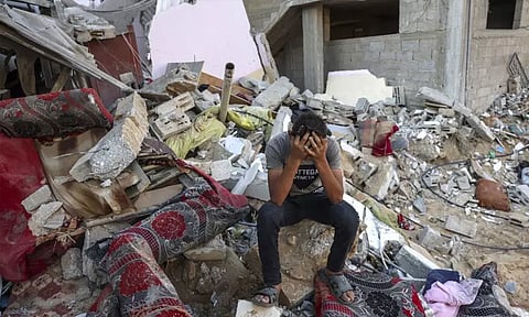 போர்நிறுத்த ஒப்பந்த பேச்சுவார்த்தைக்கு இடையே... காசாவை தாக்கிய இஸ்ரேல்; 19 பேர் பலி