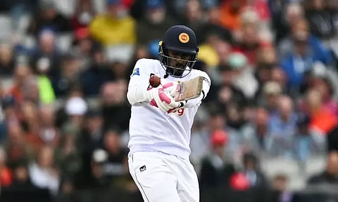 147 ஆண்டு கால டெஸ்ட் வரலாற்றில் அறிமுக போட்டியிலேயே உலக சாதனை படைத்த இலங்கை வீரர்