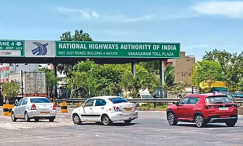 தமிழ்நாட்டில் உள்ள 25 சுங்கச்சாவடிகளில் கட்டணம் உயர்கிறது