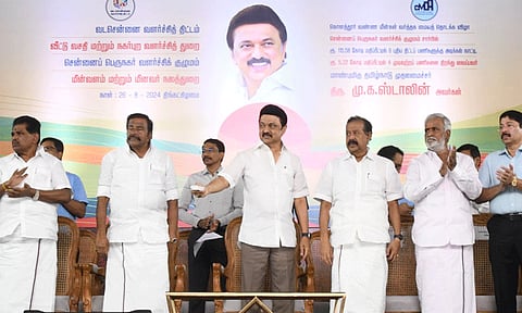 வடசென்னை வளர்ச்சித் திட்டப் பணிகளுக்கு அடிக்கல் நாட்டினார் முதல்-அமைச்சர் மு.க.ஸ்டாலின்
