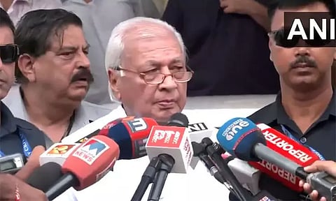 பாலியல் தொல்லைகள் குறித்து இதுவரை யார் மீதும் புகார் வரவில்லை: கேரள கவர்னர்