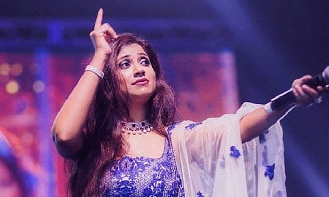 கொல்கத்தா பெண் டாக்டர் கொலை விவகாரம்: பாடகி ஸ்ரேயா கோஷல் எடுத்த முடிவு