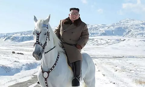 ஆயுதங்களை வழங்கிய வடகொரியாவுக்கு பரிசாக குதிரைகளை வழங்கிய ரஷியா