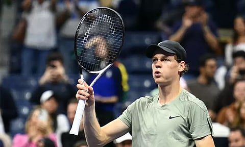 அமெரிக்க ஓபன் டென்னிஸ்: நம்பர் 1 வீரர் ஜானிக் சினெர் காலிறுதிக்கு முன்னேற்றம்