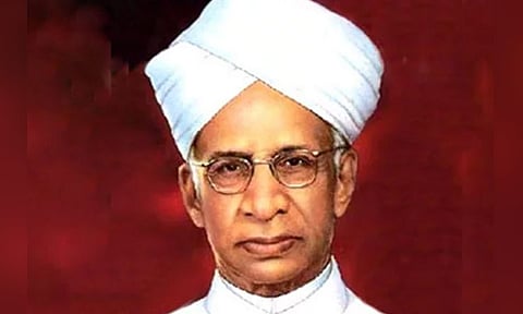 இன்று ஆசிரியர் தினம்: டாக்டர் சர்வபள்ளி ராதாகிருஷ்ணனின் ஊக்கமளிக்கும் மேற்கோள்கள்