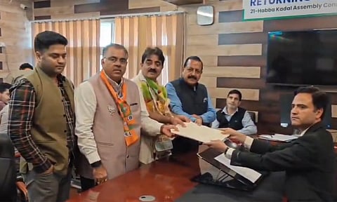 ஹப்பா கடல் தொகுதியில் பா.ஜ.க. சார்பில் அசோக் குமார் பட் மனு தாக்கல் செய்தார்