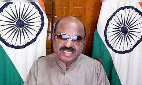 மம்தா பானர்ஜி பங்கேற்கும் நிகழ்ச்சிகளை புறக்கணிக்க போகிறேன்: மே.வங்க கவர்னர்