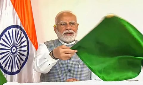 புதிதாக 6 வந்தே பாரத் ரெயில்கள்: சேவையை தொடங்கி வைத்தார் பிரதமர் மோடி