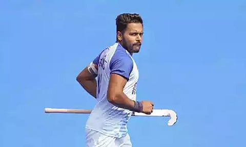 சிறந்த சர்வதேச ஆக்கி வீரர் விருது பட்டியலில் இந்திய அணியின் கேப்டன் ஹர்மன்பிரீத் சிங்