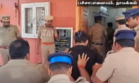 கேரளா ஏ.டி.எம்.களில் கொள்ளை.. நாமக்கல்லில் பிடிபட்டவர்கள் 'பவாரியா' கும்பலா?