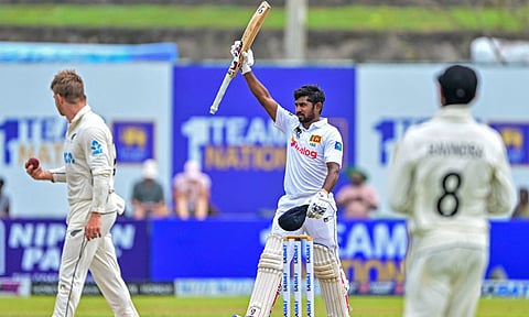 147 ஆண்டு கால டெஸ்ட் வரலாற்றில் முதல் வீரராக சாதனை படைத்த கமிந்து மென்டிஸ்