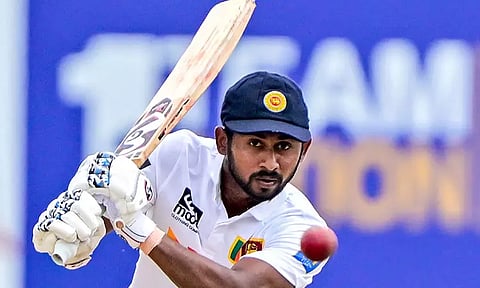 டெஸ்ட் கிரிக்கெட்: வினோத் காம்ப்ளியின் மாபெரும் சாதனையை தகர்த்து பிராட்மேனை சமன் செய்த கமிந்து மென்டிஸ்