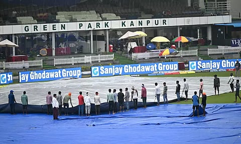 இந்தியா - வங்காளதேசம் 2-வது டெஸ்ட்: மழை காரணமாக 2-வது நாள் ஆட்டம் முழுமையாக ரத்து