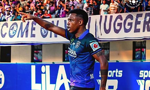 image courtesy: twitter/@IndSuperLeague