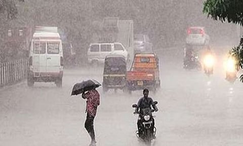 தமிழகத்தில் அடுத்த 5 நாட்களுக்கு கனமழைக்கு வாய்ப்பு