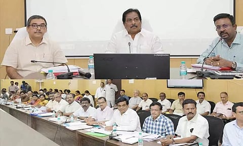 பதிவுத்துறையில் செப்டம்பர் மாதம் வரை ரூ.1,121 கோடி கூடுதல் வருவாய்