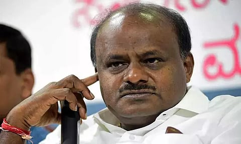 மத்திய மந்திரி குமாரசாமி மீது வழக்குப்பதிவு