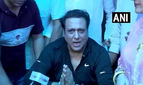 சிகிச்சை முடிந்து மருத்துவமனையில் இருந்து நடிகர் கோவிந்தா டிஸ்சார்ஜ்