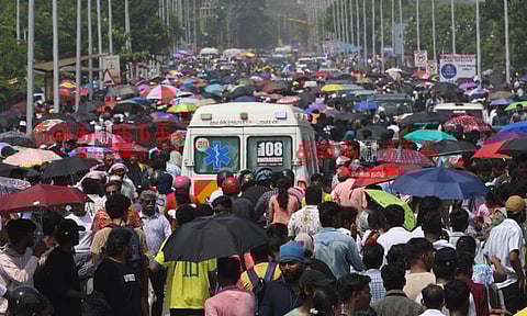 மெரினாவில் விமான சாகச நிகழ்ச்சி: திணறிய சென்னை - என்ன நடந்தது?