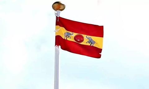 த.வெ.க. மாநாட்டில் 100 அடி உயர கொடிக்கம்பம்