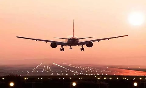 மோசமான வானிலை: கோழிக்கோடு புறப்பட்ட விமானம் கோவையில் தரையிறக்கம்