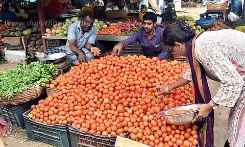 தக்காளி விலை விரைவில் குறையும்: மத்திய அரசு