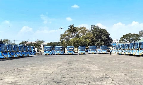 இன்று முதல் 80 புதிய பி.எஸ் -6 சாதாரண பஸ்கள் இயக்கம் - அமைச்சர் சிவசங்கர் தகவல்