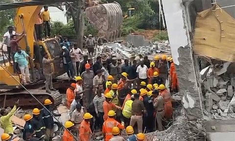பெங்களூரு: அடுக்குமாடி கட்டிடம் இடிந்து விழுந்த சம்பவத்தில் பலி எண்ணிக்கை 5 ஆக உயர்வு