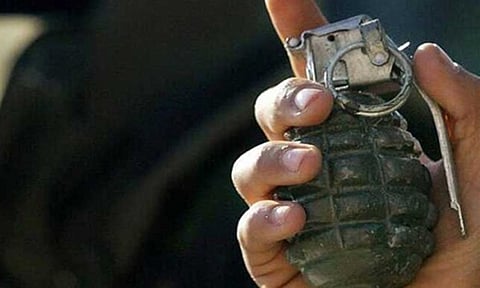 மணிப்பூர்: ராஜ்பவன் அருகே கையெறி குண்டு கண்டெடுப்பு