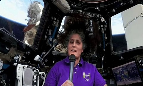 விண்வெளியில் இருந்து தீபாவளி வாழ்த்து தெரிவித்த சுனிதா வில்லியம்ஸ்